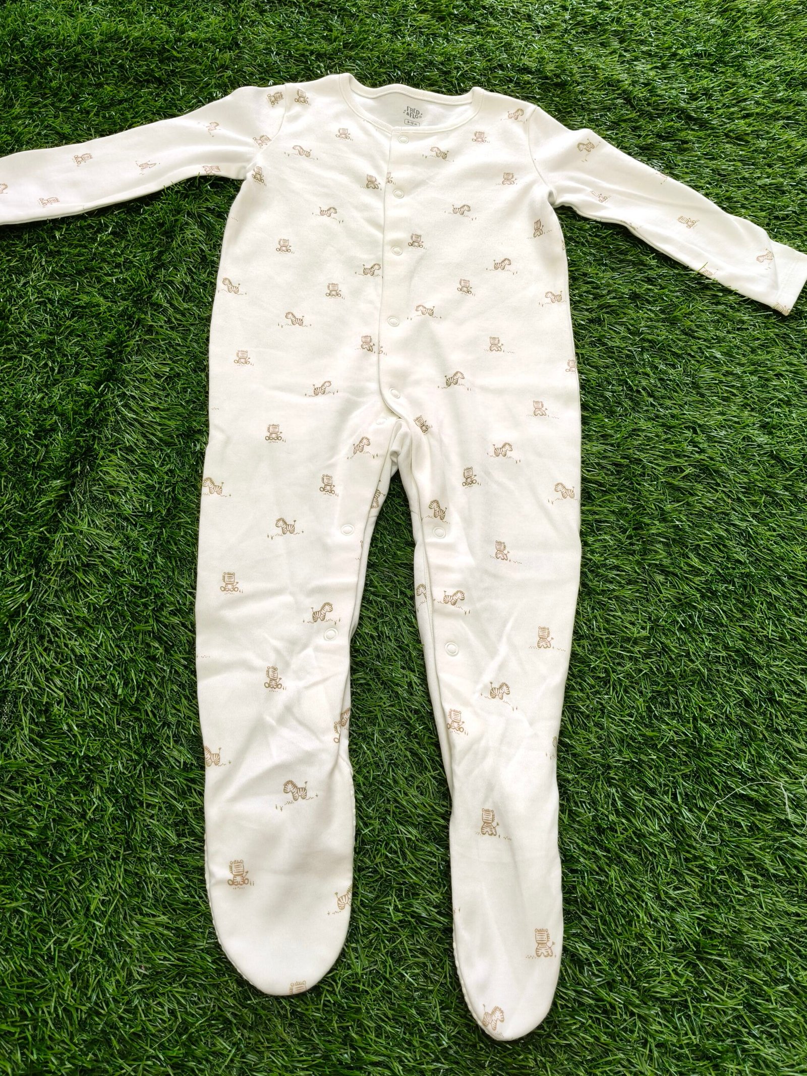 FR05 Full Rompers - Image 1