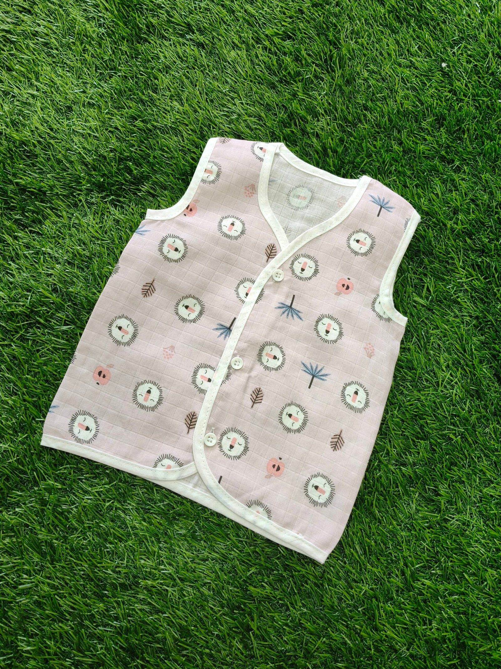 Lion Face Muslin Jabla - Image 1